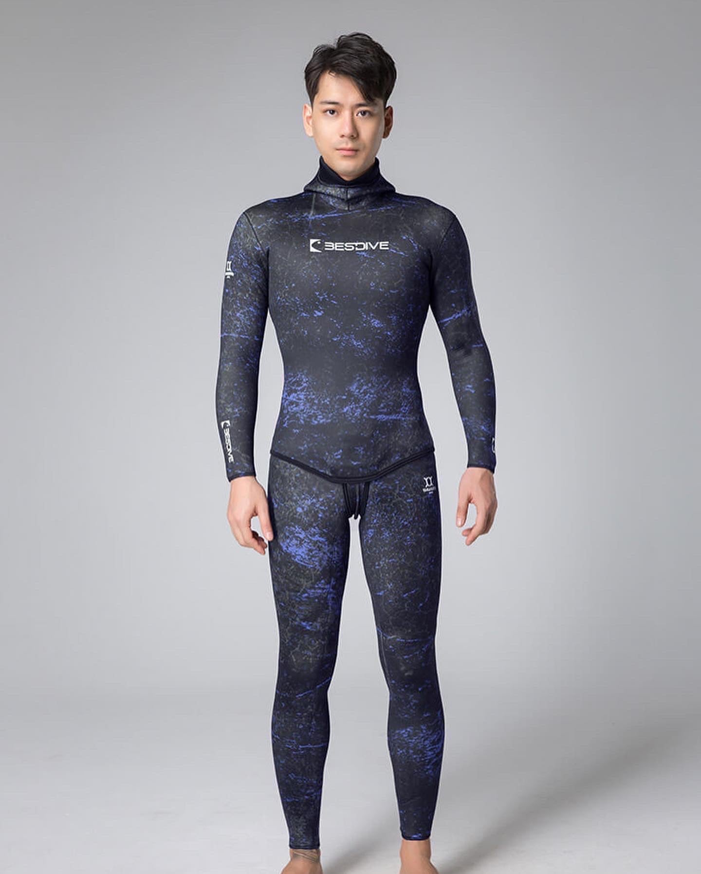 BLUEHOLE SPEARFISHING
